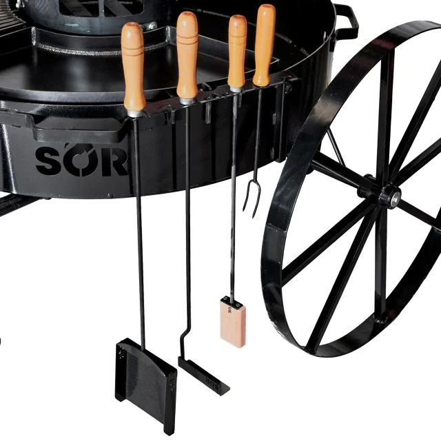 fogonero asador con ruedas y accesorios